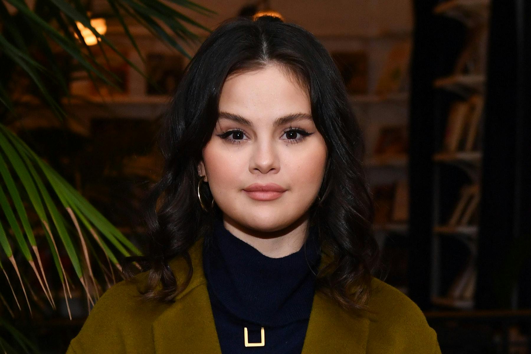 Selena Gomez Takes a Louis Vuitton Bag on a Date With Justin