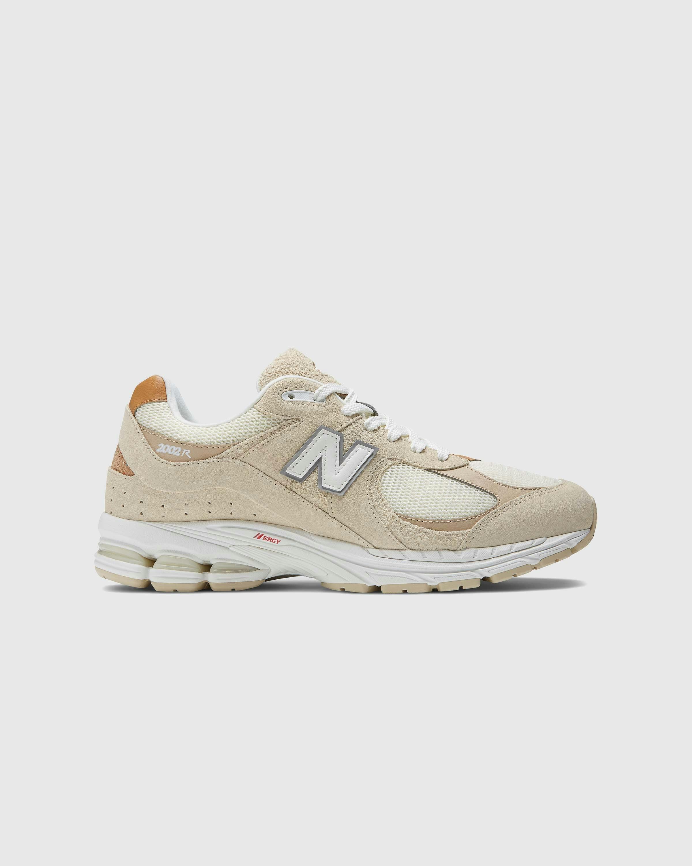 New Balance - M2002RSC Sandstone - Footwear - Beige - Image 1