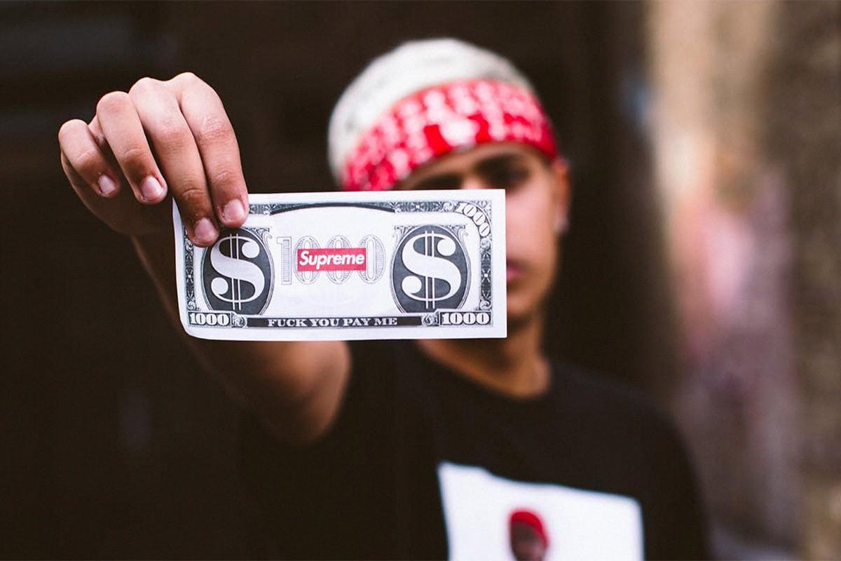 Supreme x Louis Vuitton Trunks: Rich Teenagers Bought it