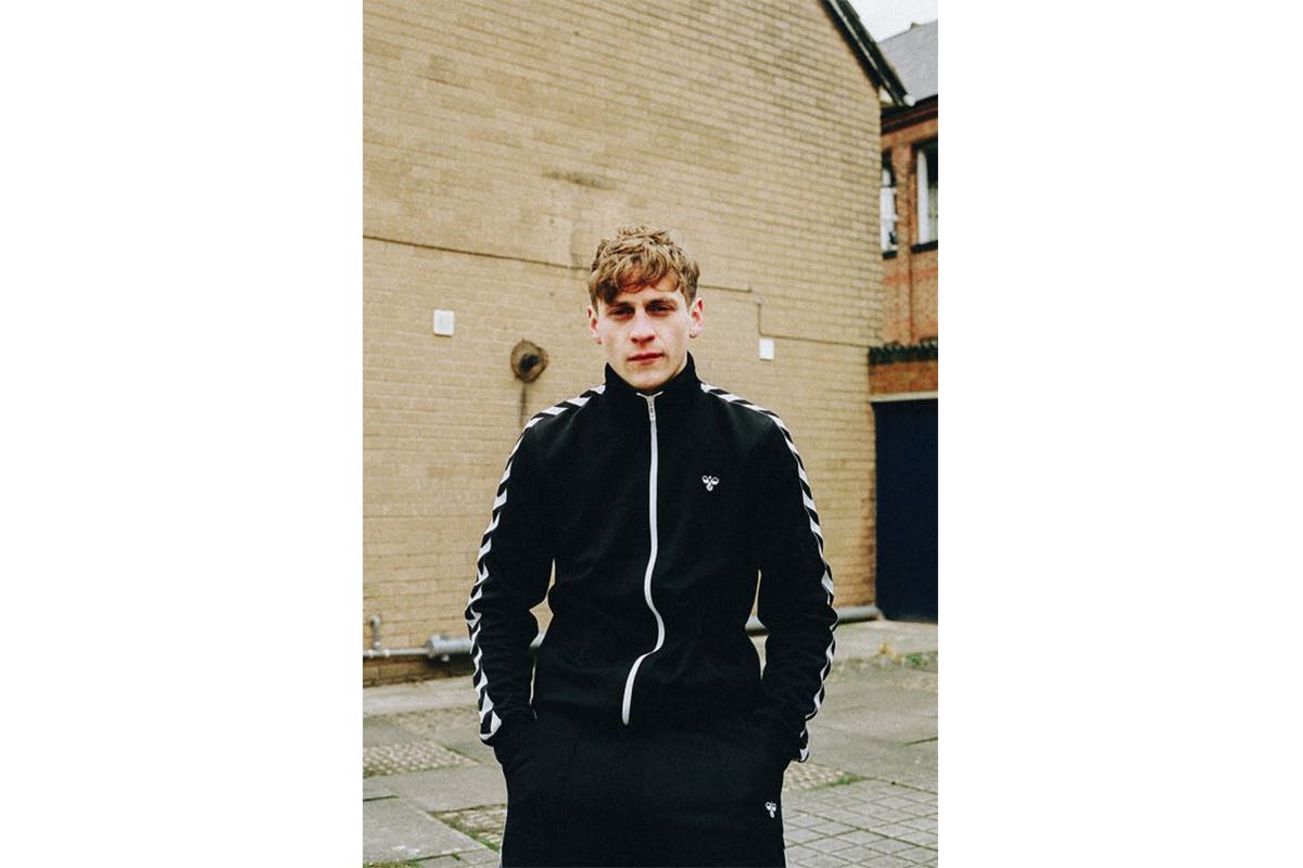 hummel tracksuit