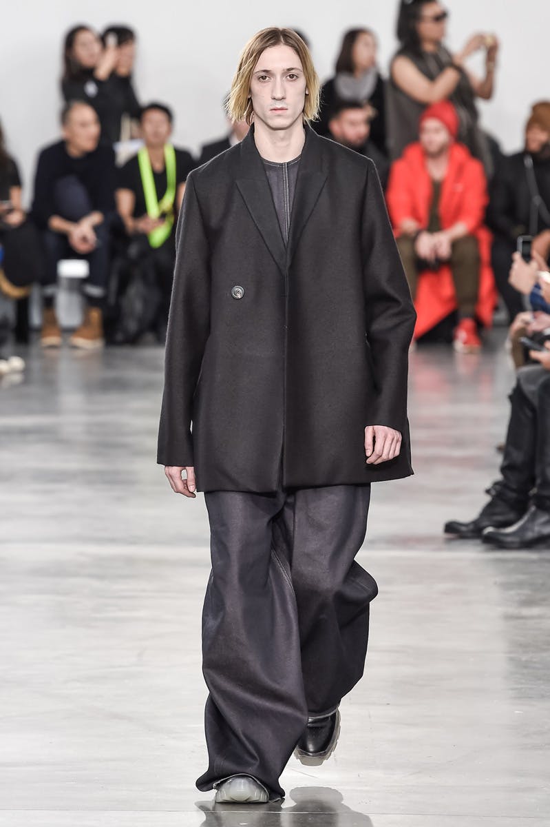 Rick Owens Menswear Fall Winter 2018 Collection Paris Fashion Week runway