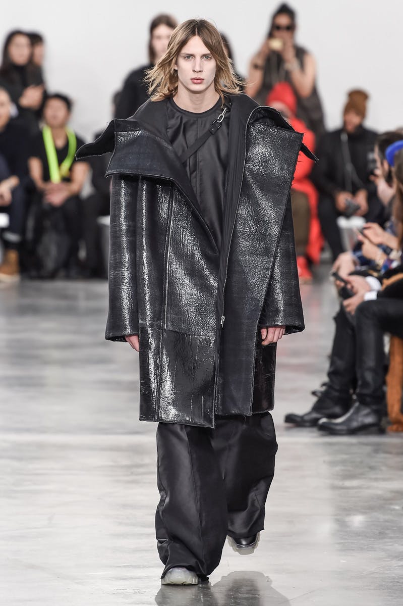 Rick Owens Menswear Fall Winter 2018 Collection Paris Fashion Week runway