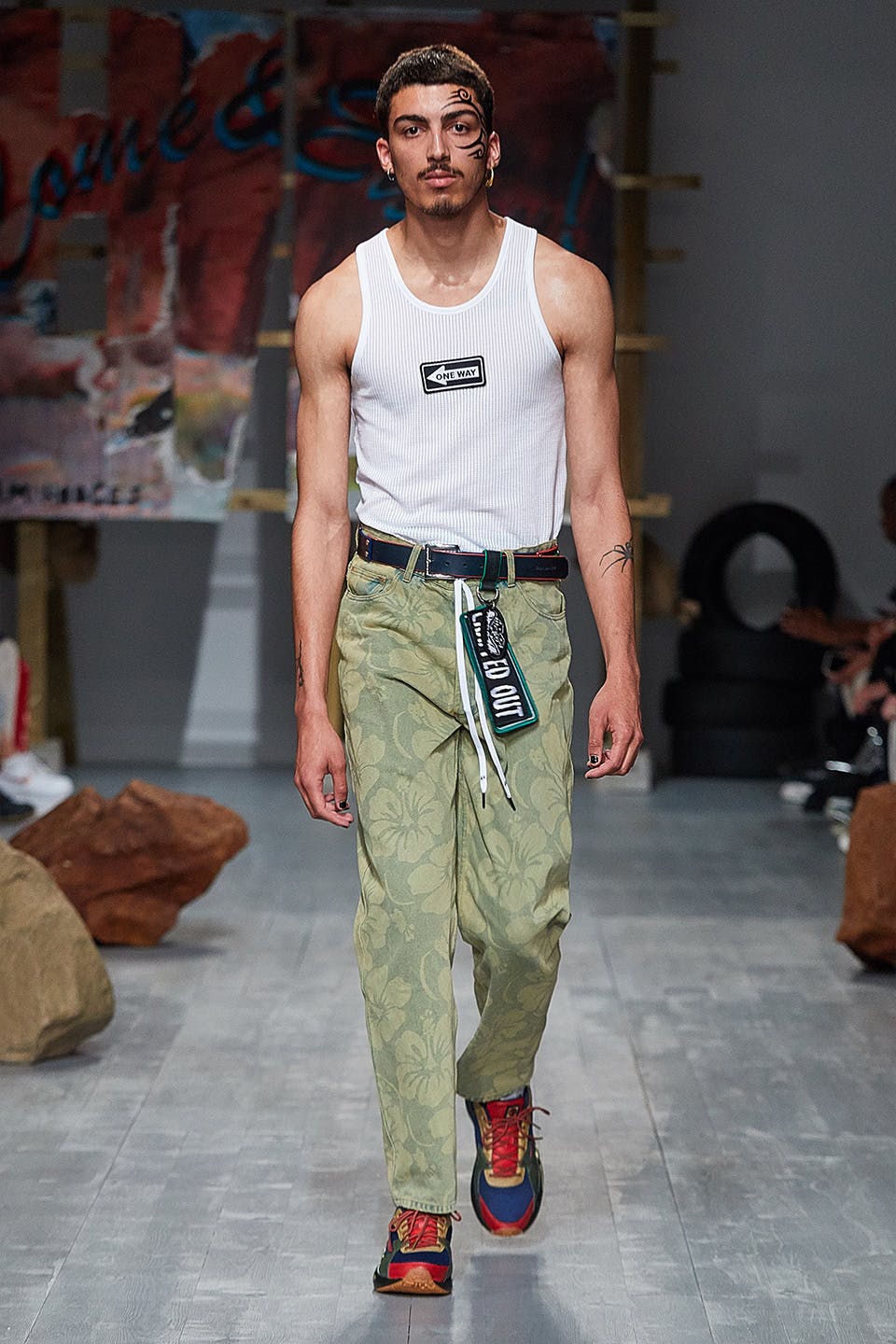 liam hodges ss19 runway