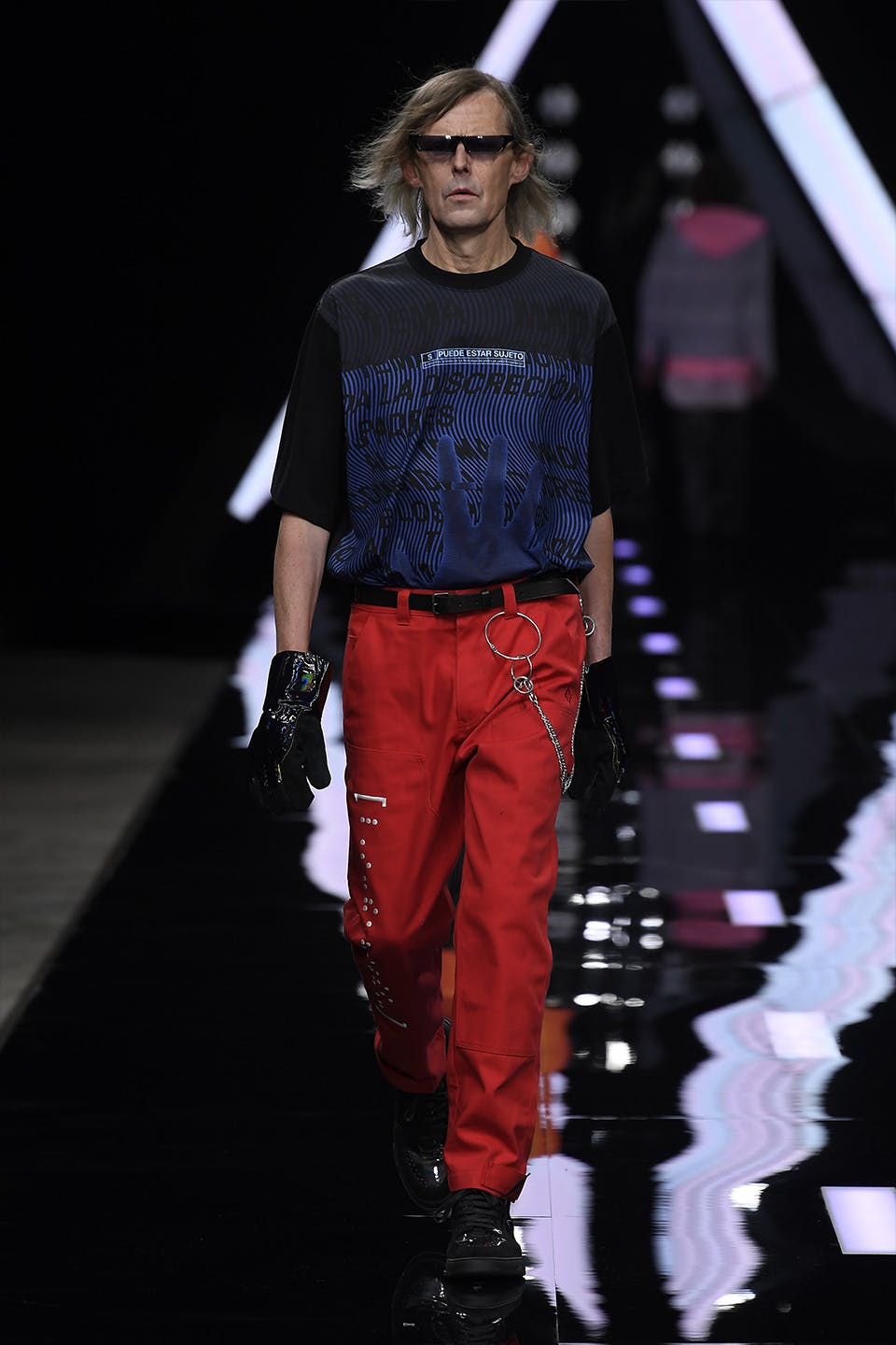 marcelo burlon ss19 spielberg eastpak linda farrow runway