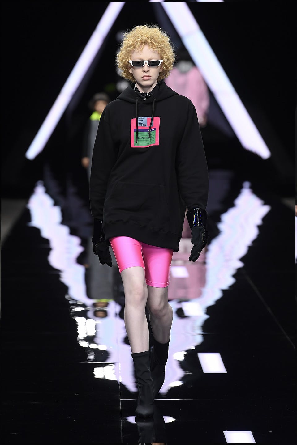 marcelo burlon ss19 spielberg eastpak linda farrow runway