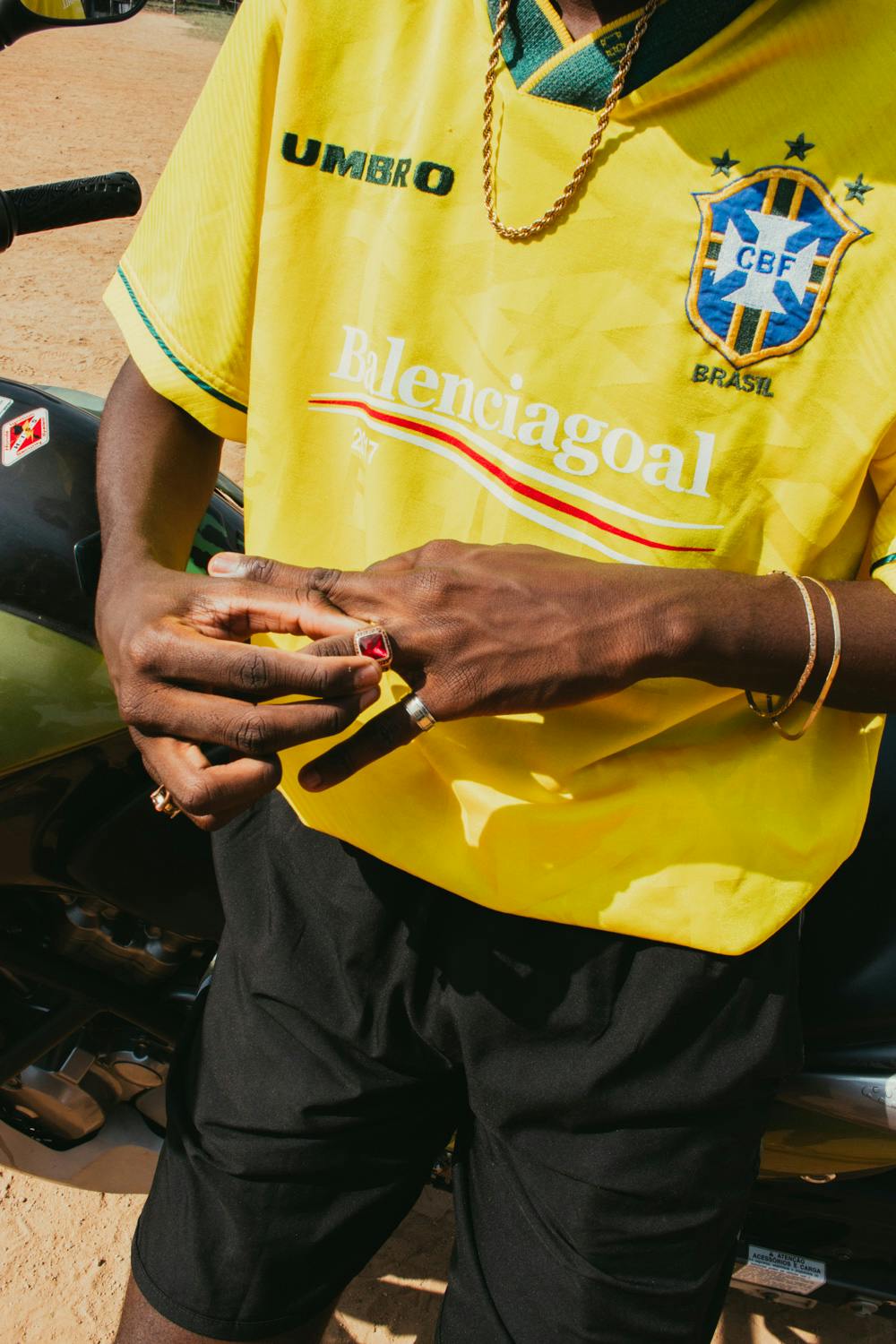 les vetements de football brazil editorial nss