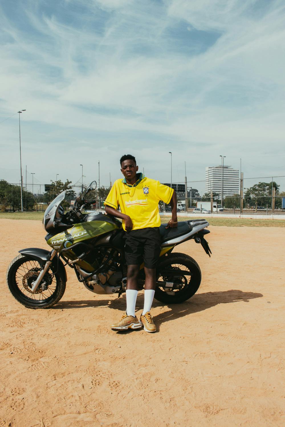 les vetements de football brazil editorial nss