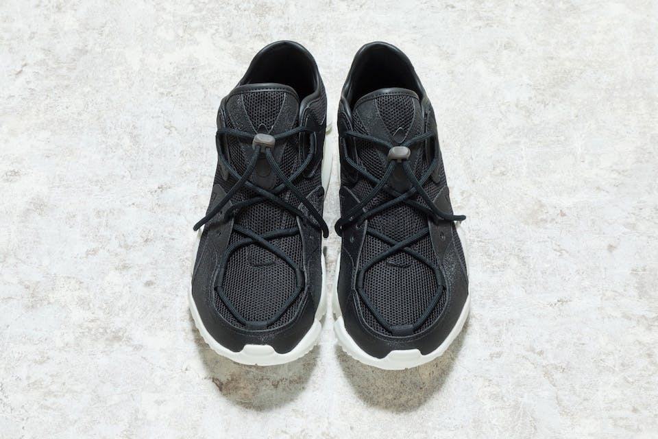 reebok runr96 barneysny release date price Reebok Run.r 96
