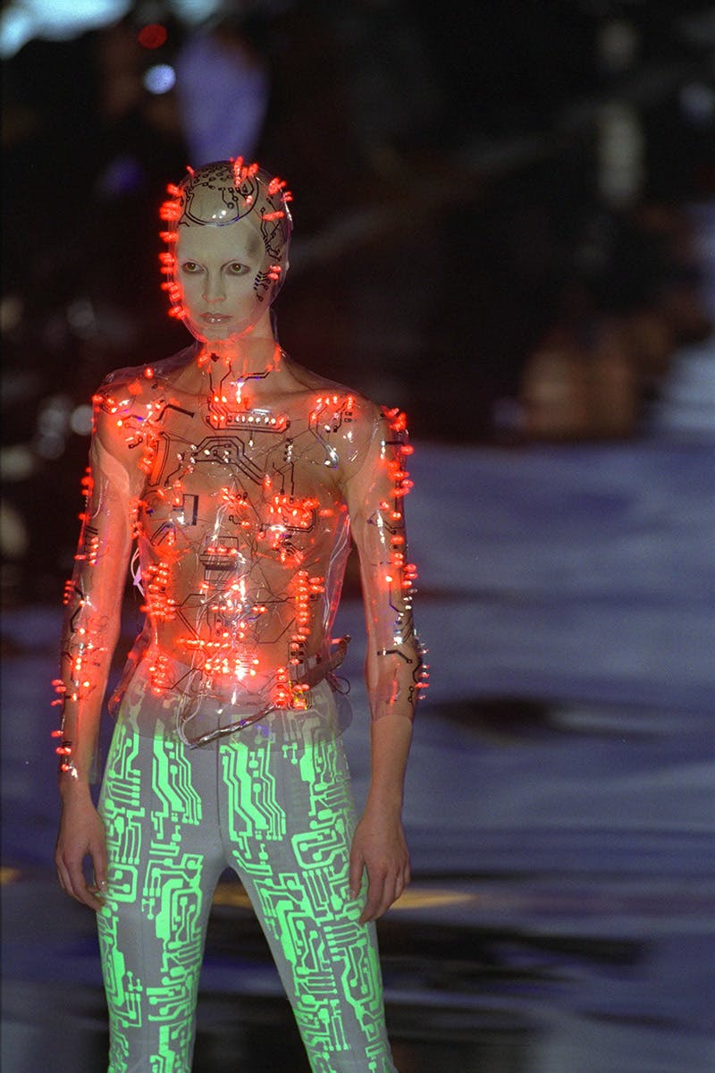evolution space aged fashion André Courrèges Louis Vuitton Nike