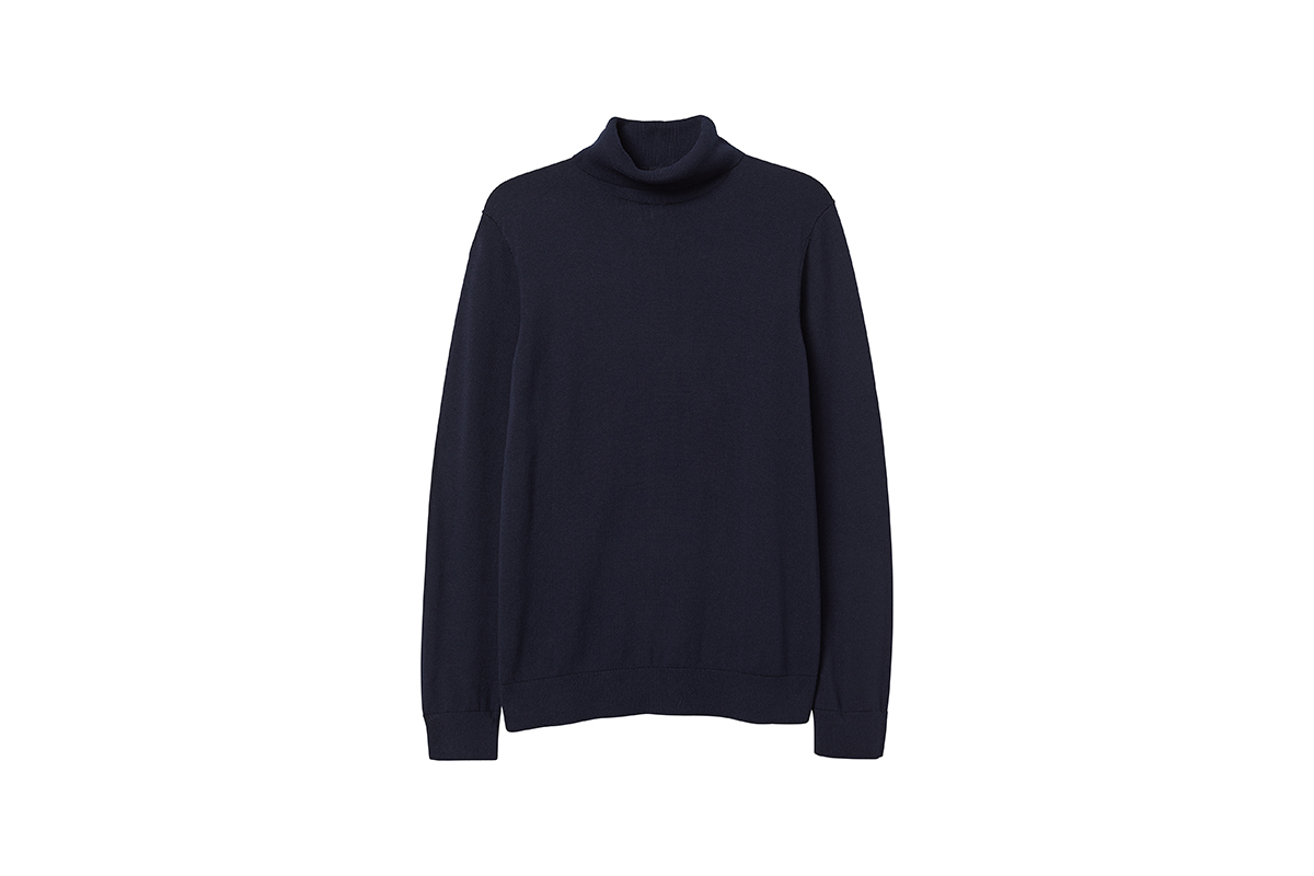 HM Knit Turtleneck Sweater Gift Guide h&m holiday