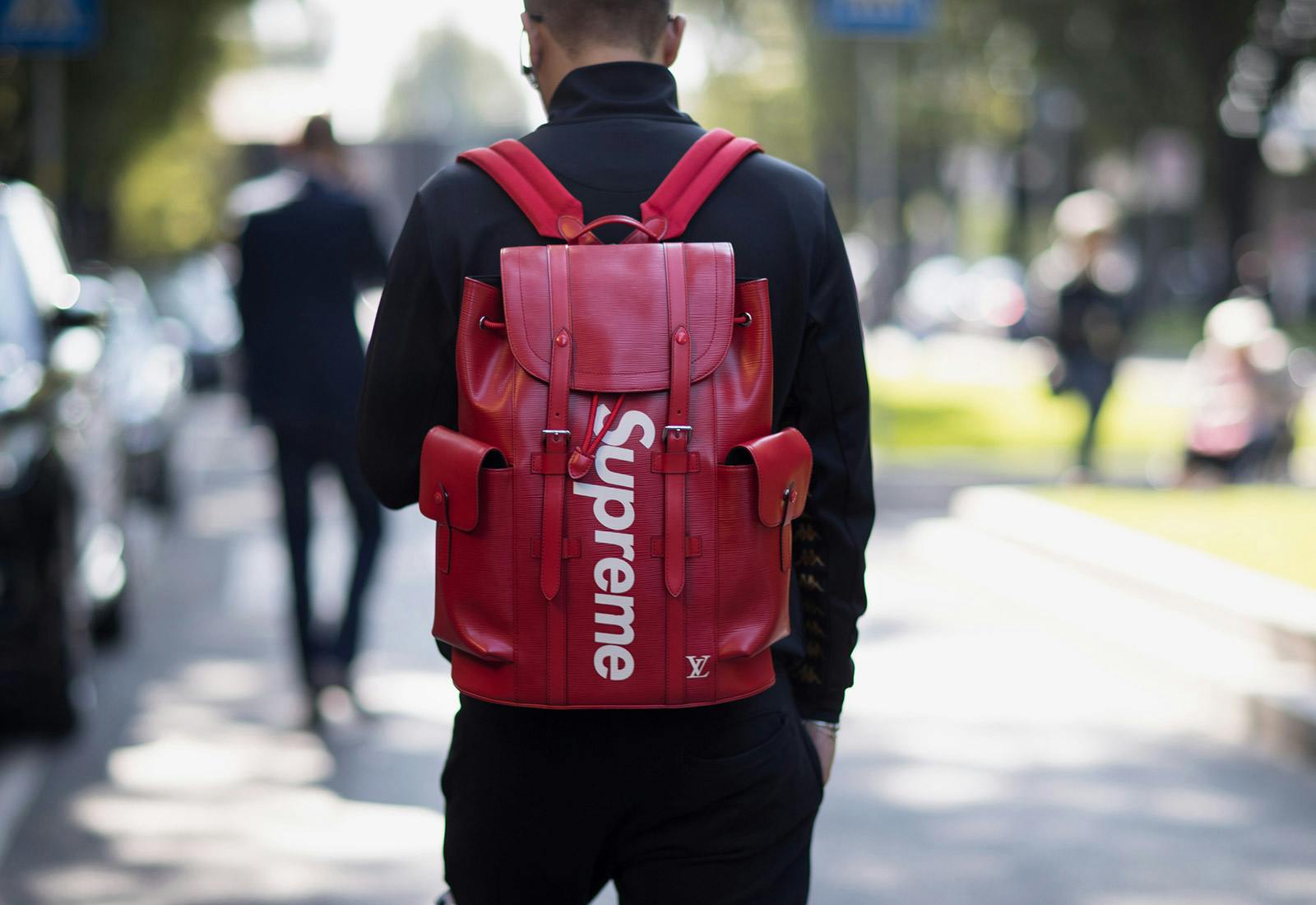 Louis Vuitton x Supreme Bumbag Epi Red - US