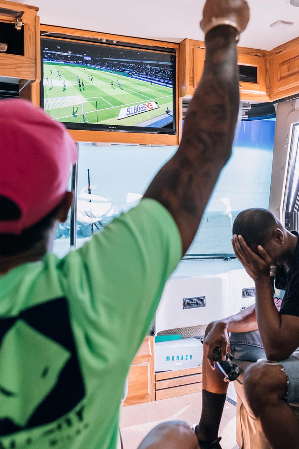 fifa 19 world tour king bach vs lewis hamilton ea sports