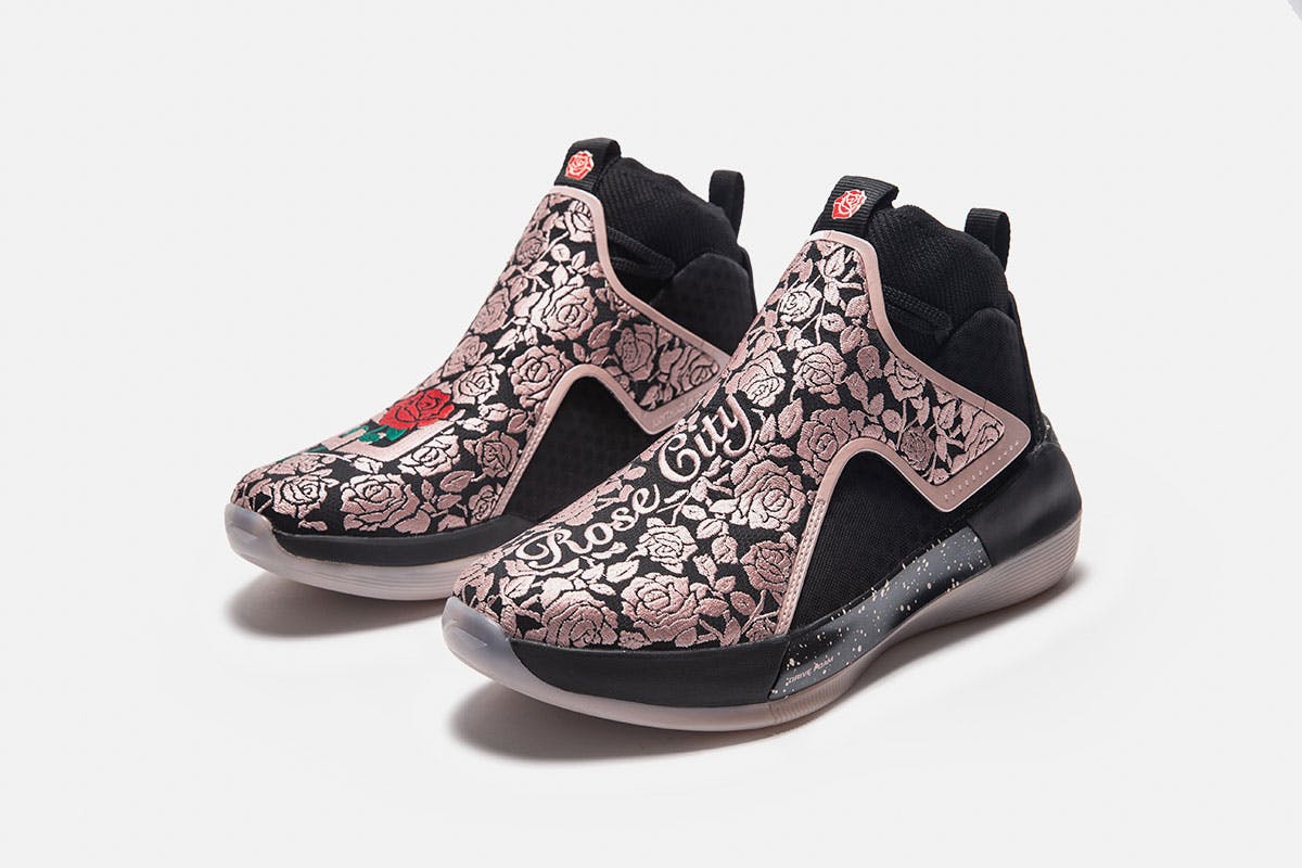 Lining rose city yushuai 12 sale