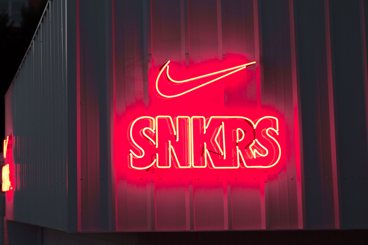 nike restock the ten snkrs pop up Super Bowl LIII nike SNKRS