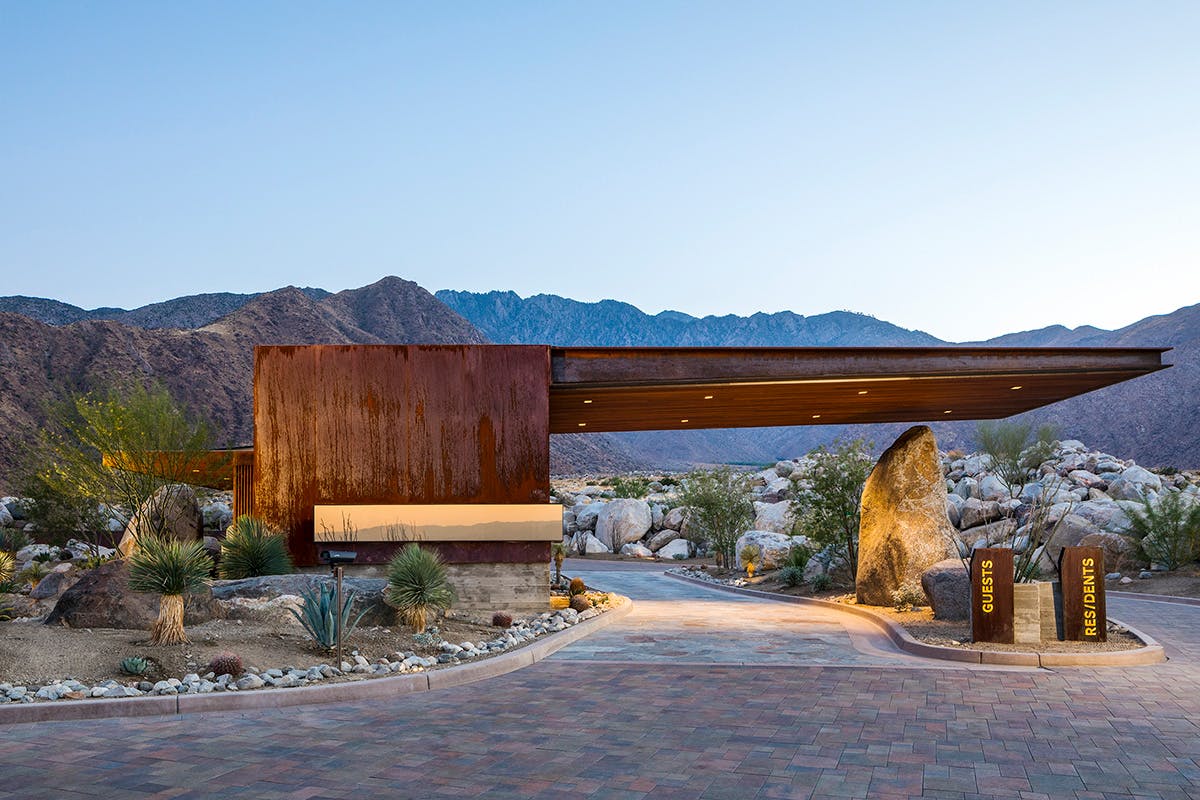 desert palisades guardhouse