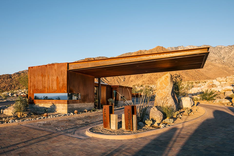 desert palisades guardhouse