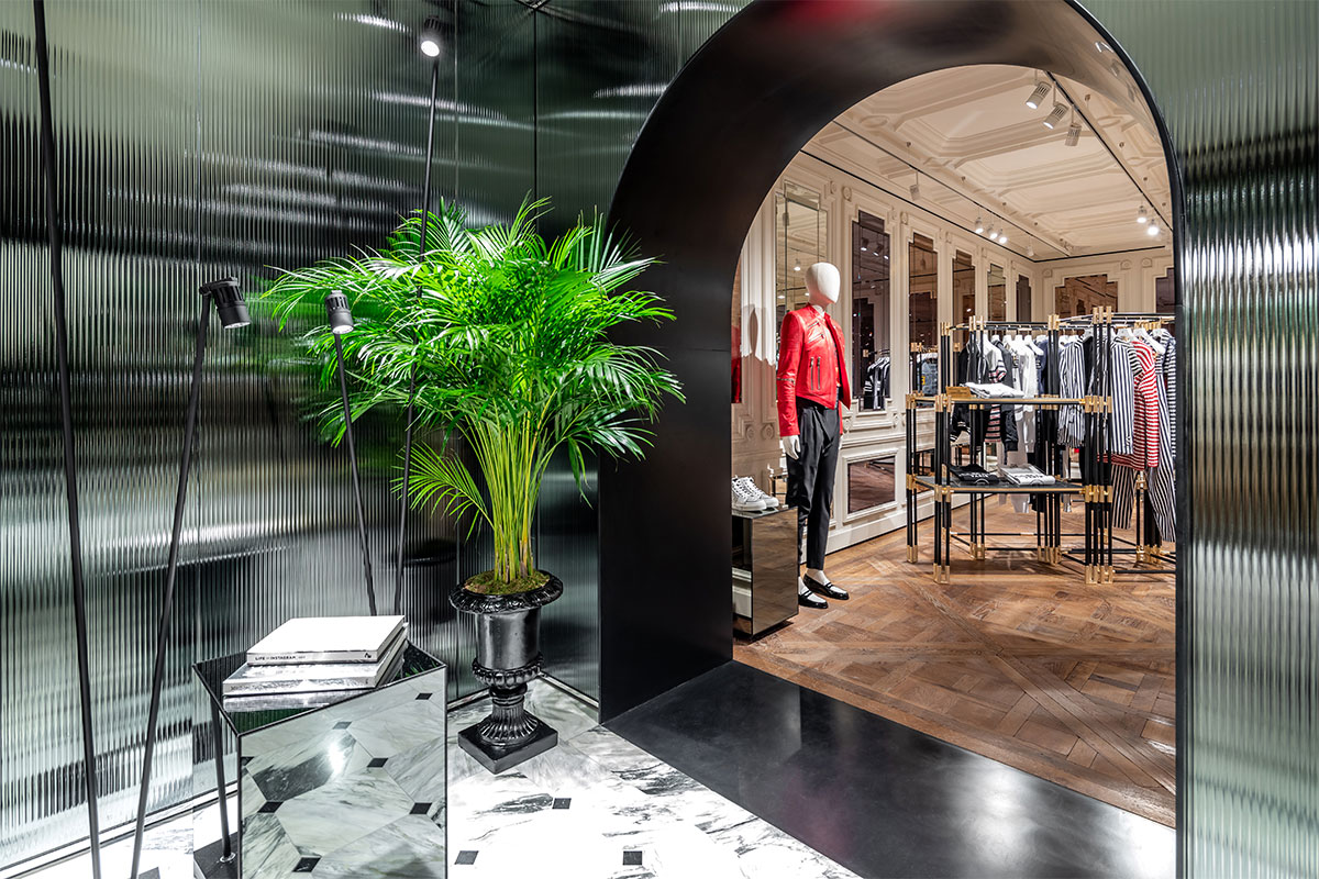 balmain paris new flagship store Olivier Rousteing