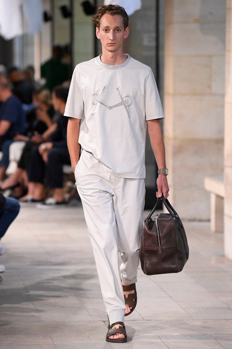 12hermes ss19 show