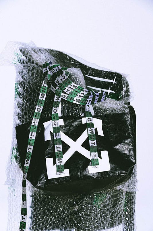 off white isetan shinjuku bags OFF-WHITE c/o Virgil Abloh