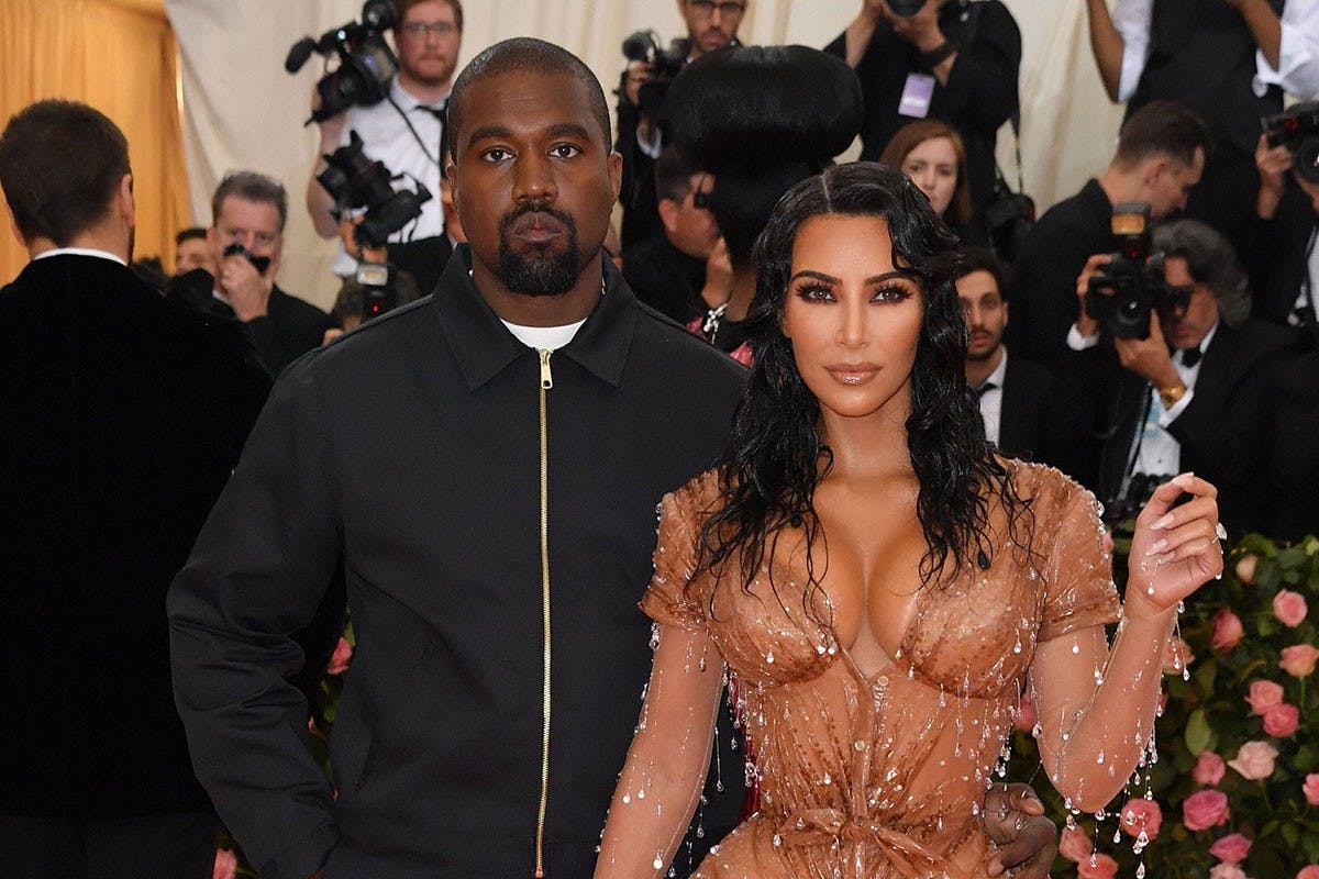 kim kanye child name best comments roundup 404 New Balance Offset
