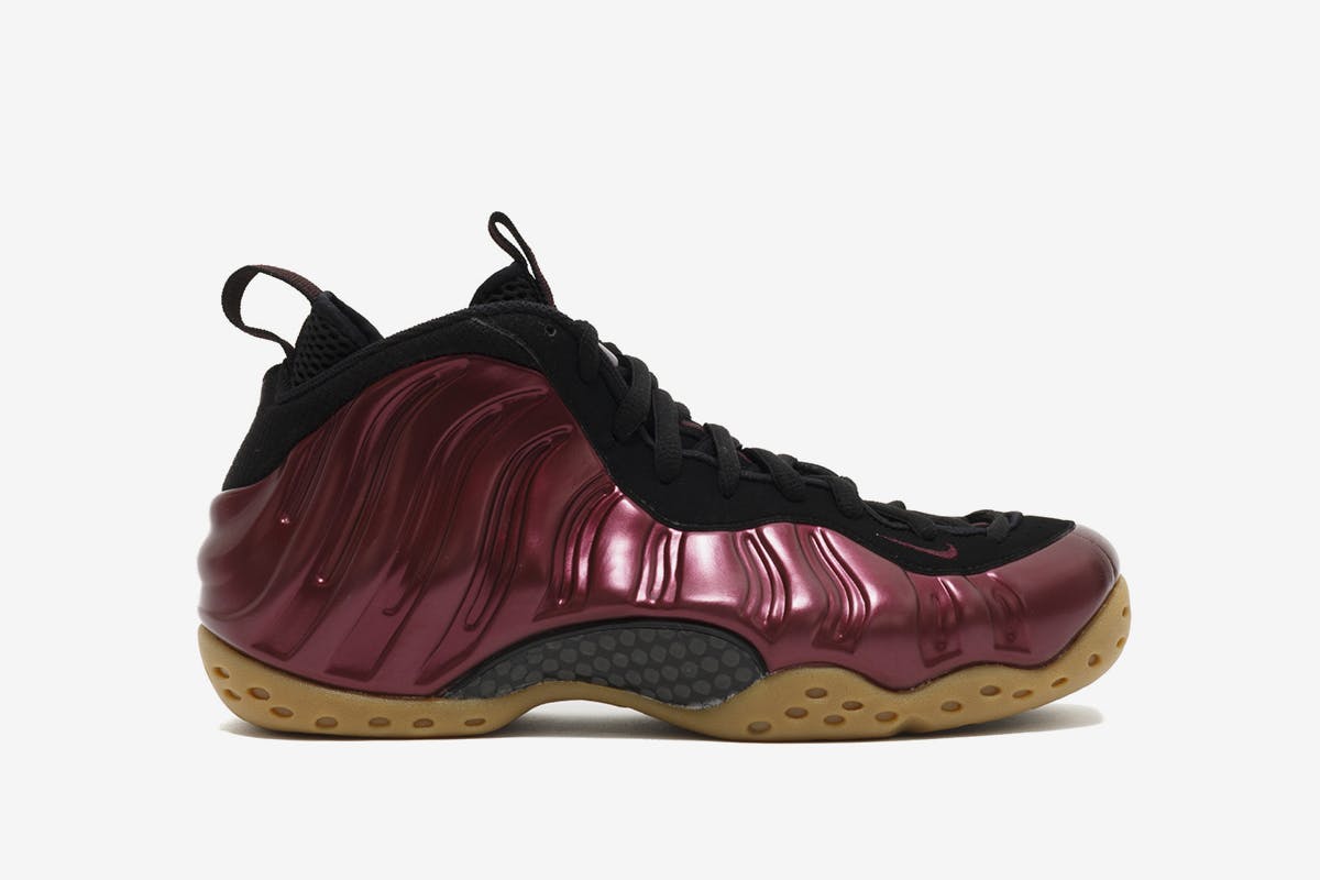 foamposite 02 Foamposite One Night Maroon nike foamposite