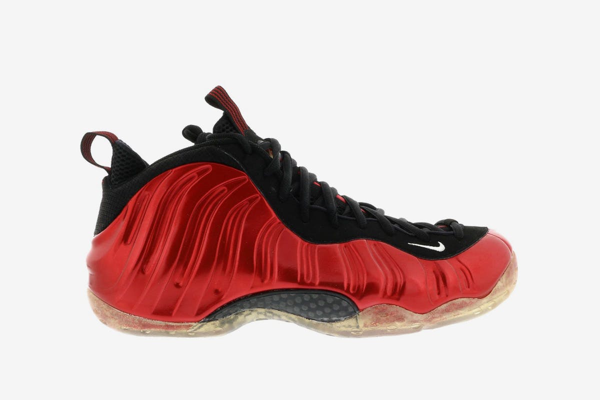 foamposite 38 Air Foamposite One Metallic Red (2012) nike foamposite