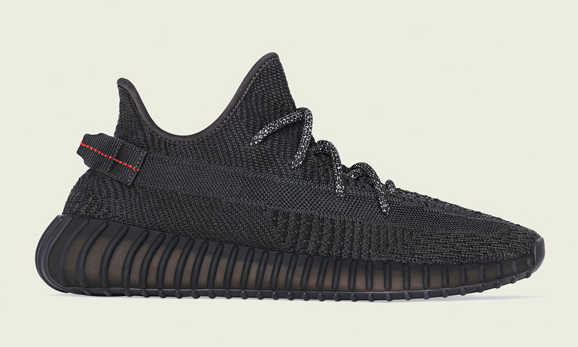 Blinke område Indrømme The adidas YEEZY Boost 350 V2 "Black Reflective" Is Now at StockX
