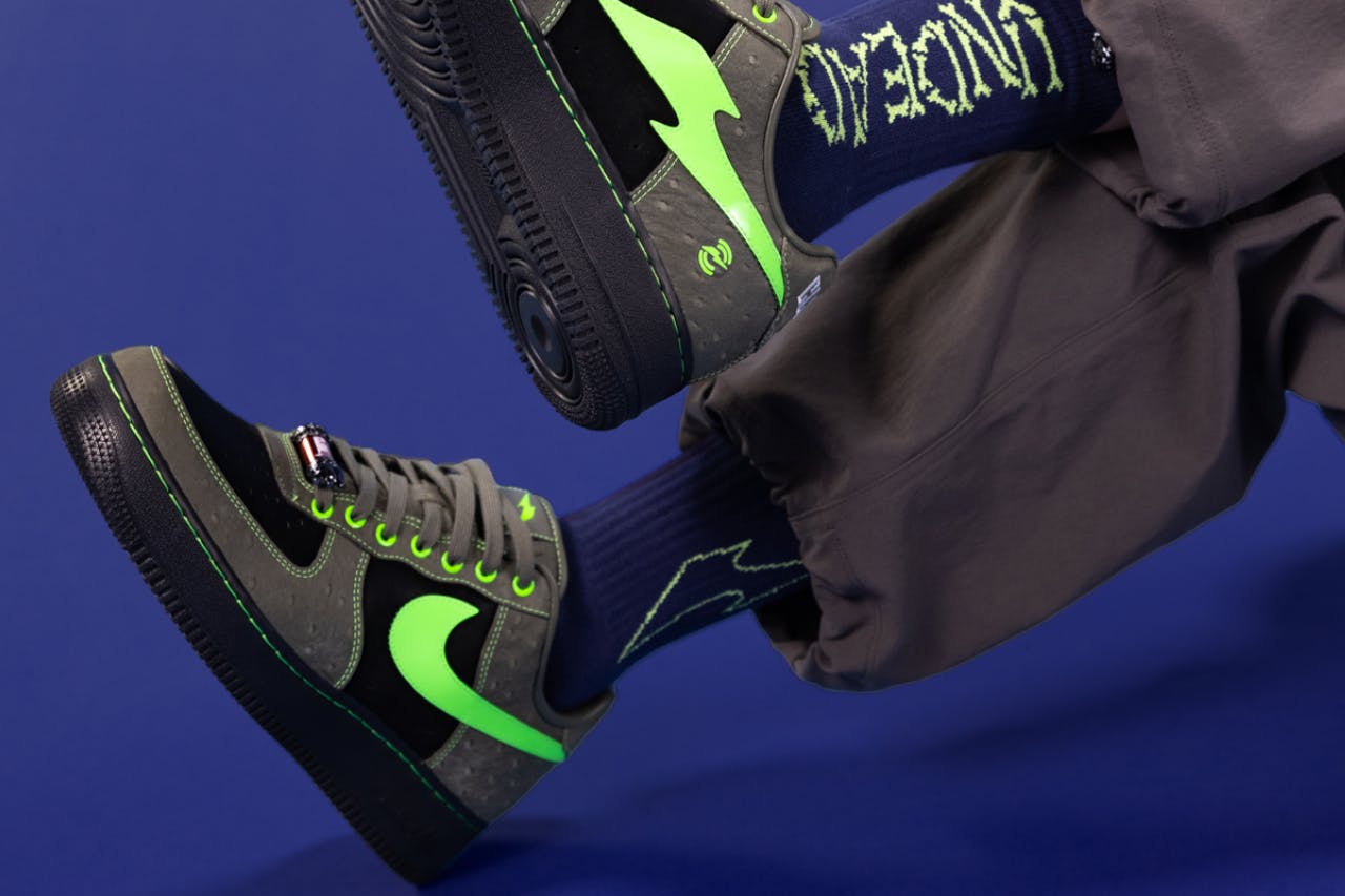 Custom  LV Slime Green  Custom Shoes, Nike Air Force 1 in 2023