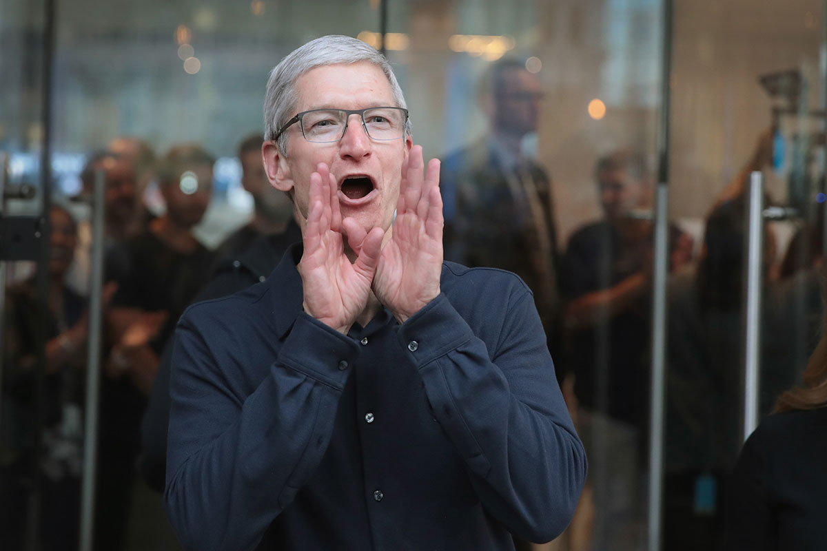 tim cook silicon valley chaos factory apple