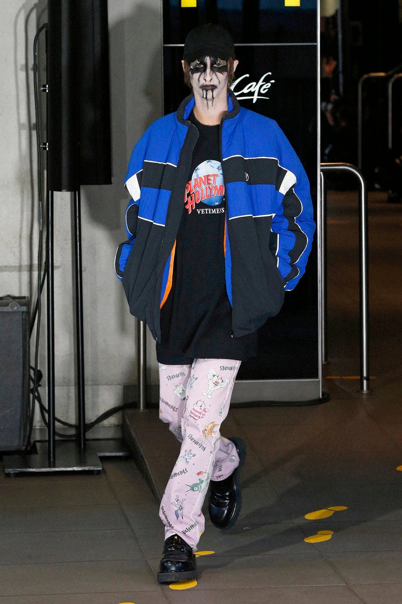 Vetements : Runway Paris Fashion Week Menswear Spring/Summer 2020 demna gvasalia ss19