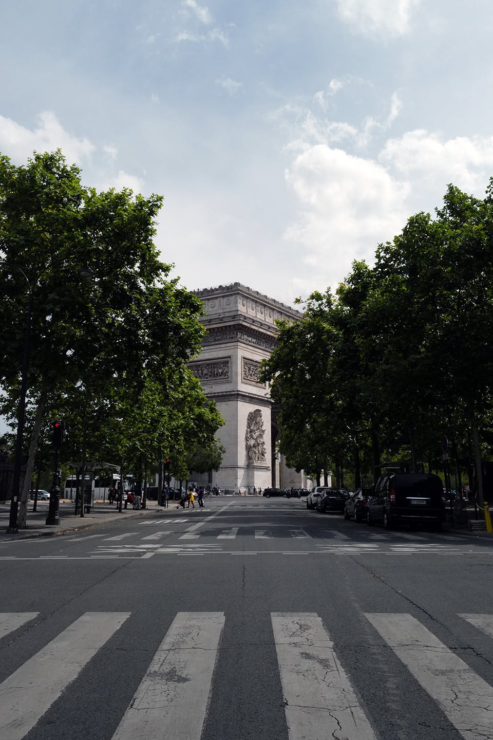 J1080403 Leica Q2 paris fashion week