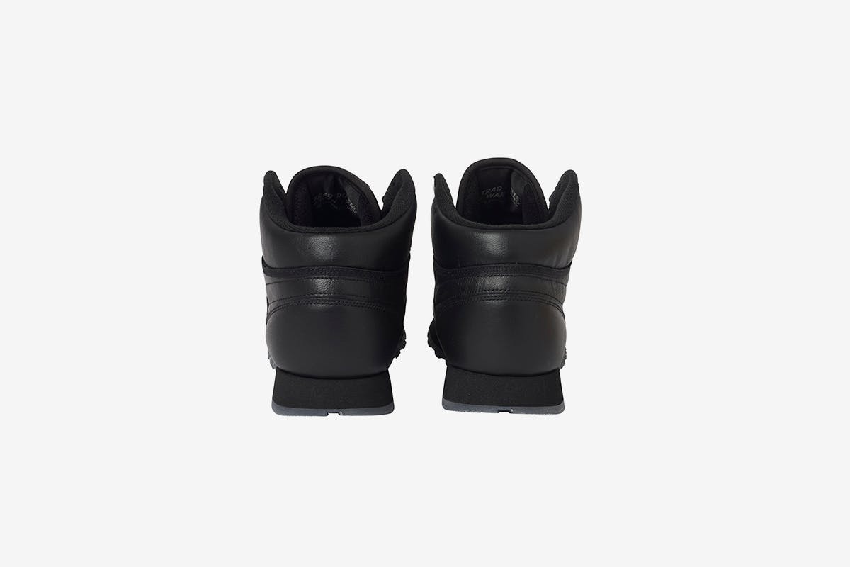 Palace x Reebok JK Workout Mid black