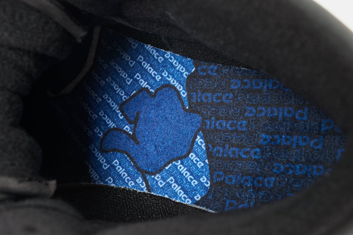 Palace x Reebok JK Workout Mid black