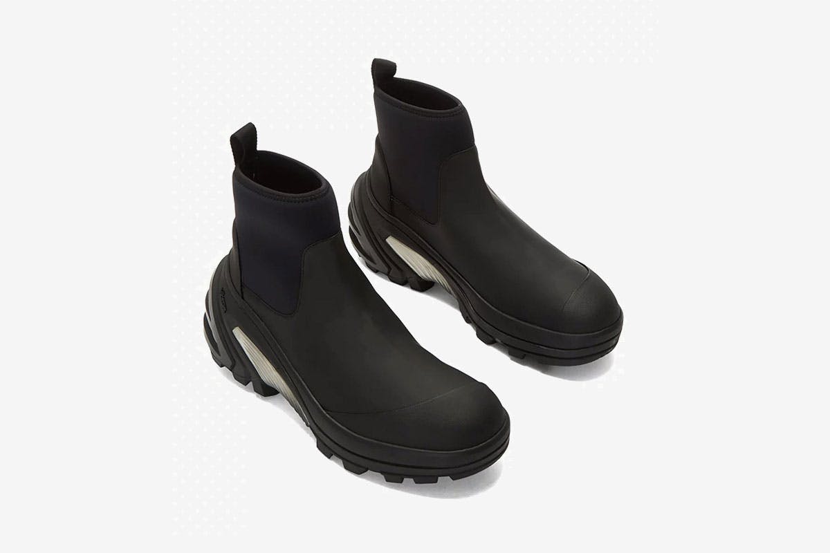 1017 ALYX 9SM Black Vibram Sole Boots