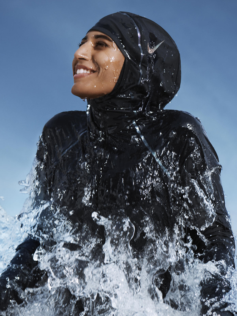 monteren Afsnijden Memoriseren Nike Debuts $600 Hijab Swimsuit: Images & Release Info