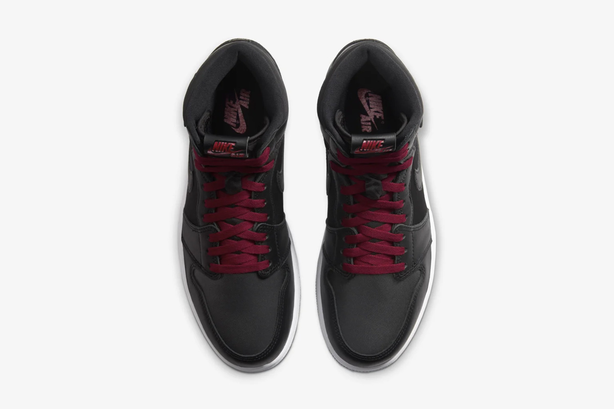 Nike Air Jordan 1 Mid SE – buy now at Asphaltgold Online Store!