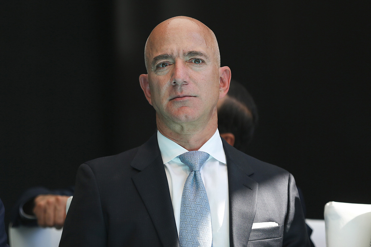 Jeff Bezos suit and tie