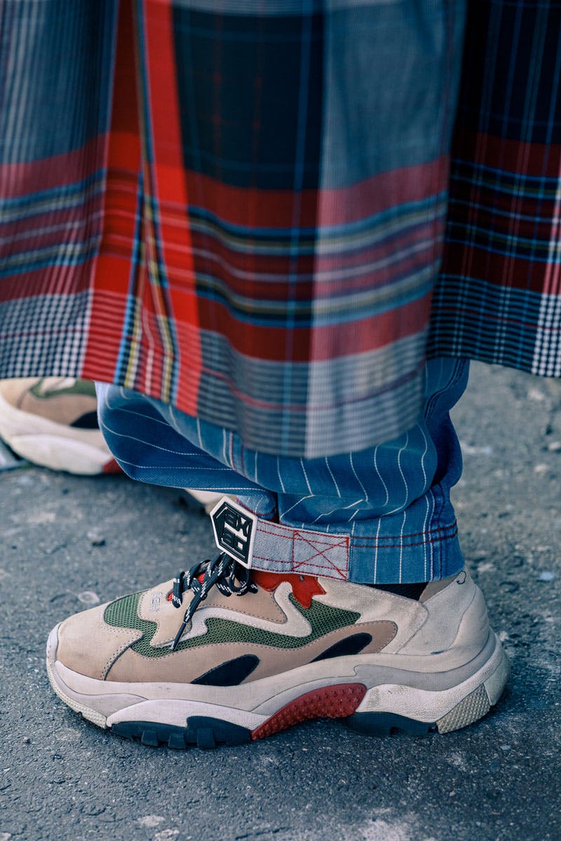 The Best Sneaker Street Style at Milan Fashion Week FW20