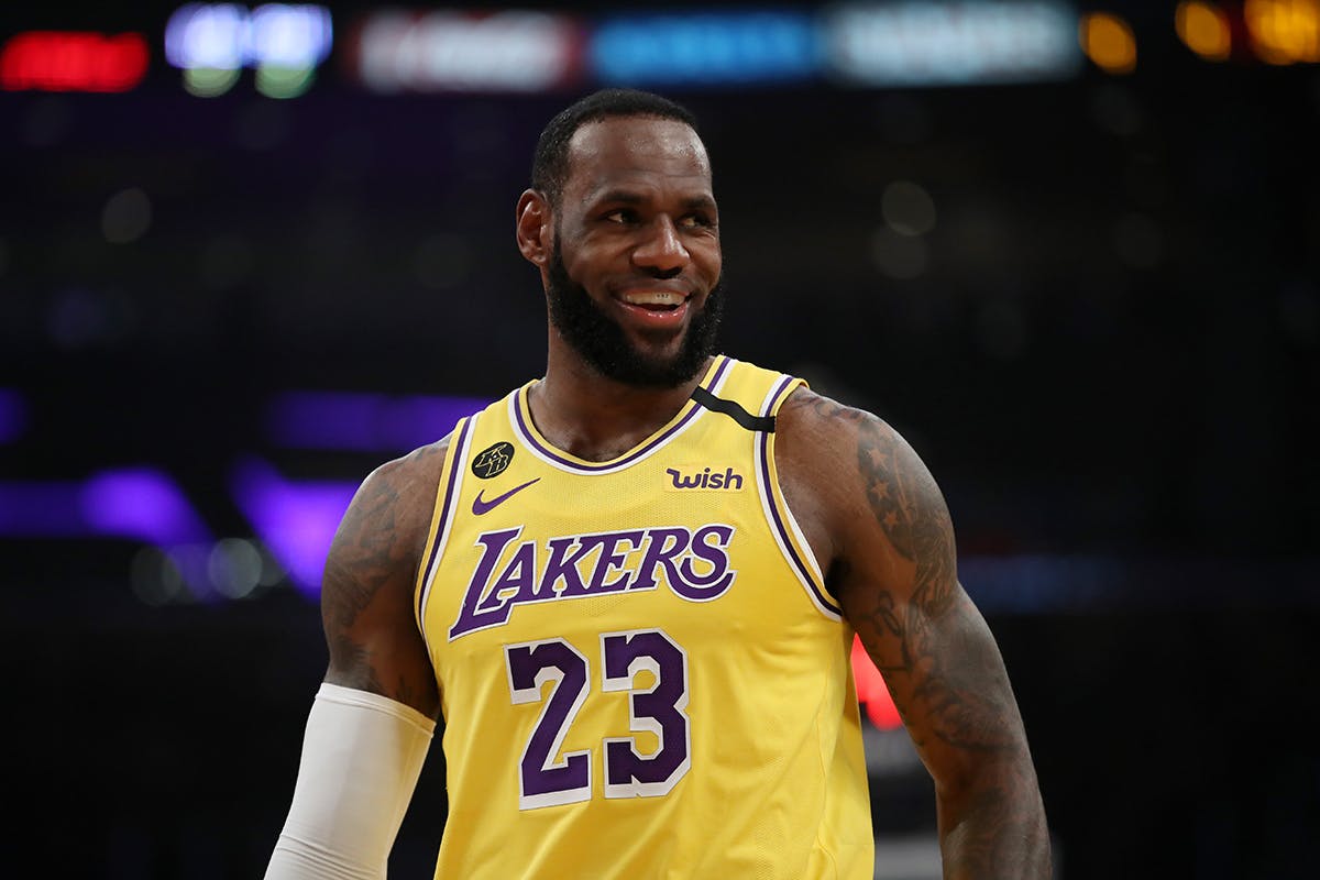 LeBron James #23 of the Los Angeles Lakers stands on the court