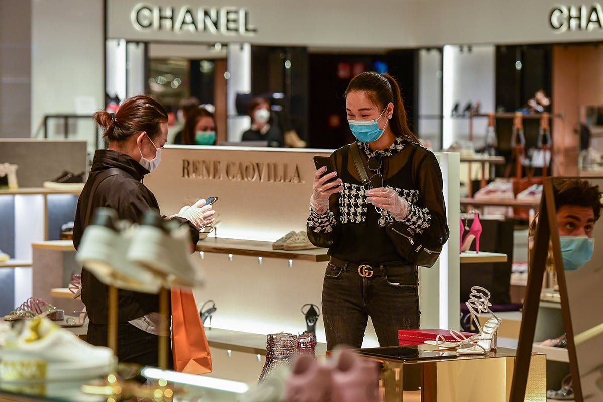 shoppers face mask iPhone