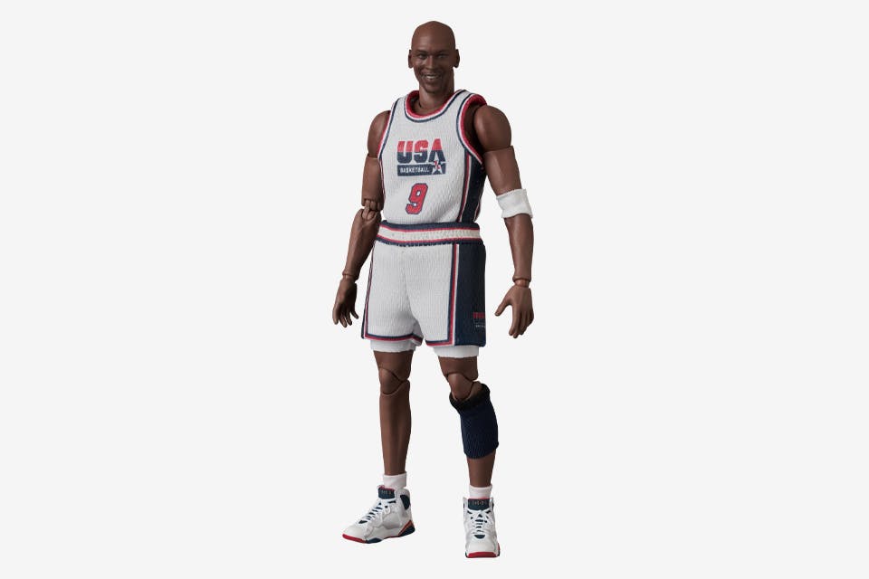 Medicom Toy Michael Jordan Dream Team Figure