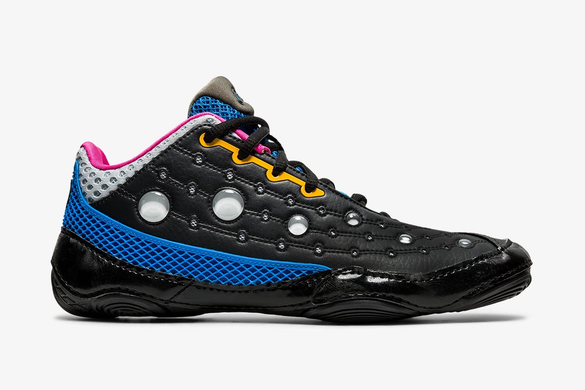 kiko kostadinov and asics gesserit 2 sneaker in black and blue