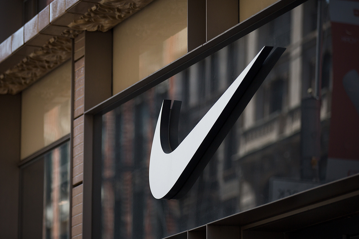 Nike Swoosh sign