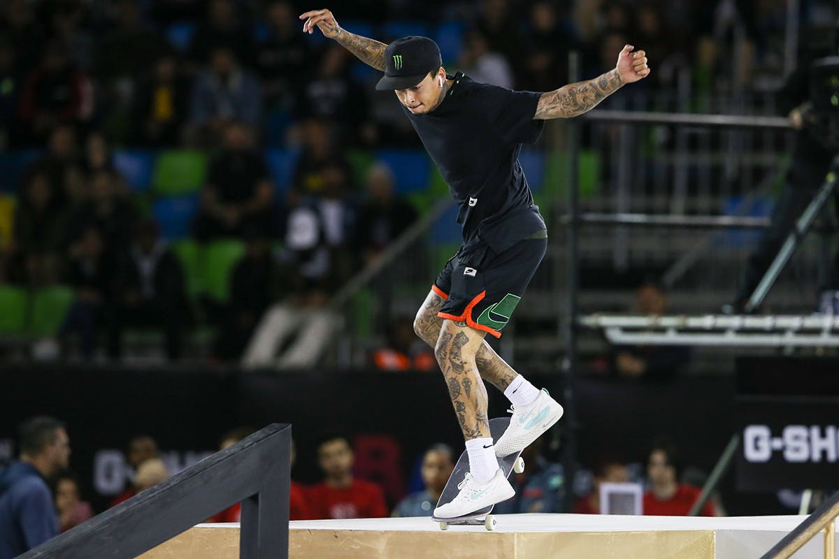 Nyjah Huston skateboarding