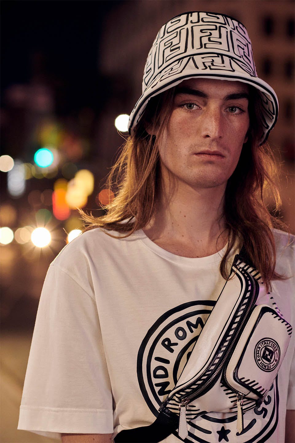 Fendi display picture 3