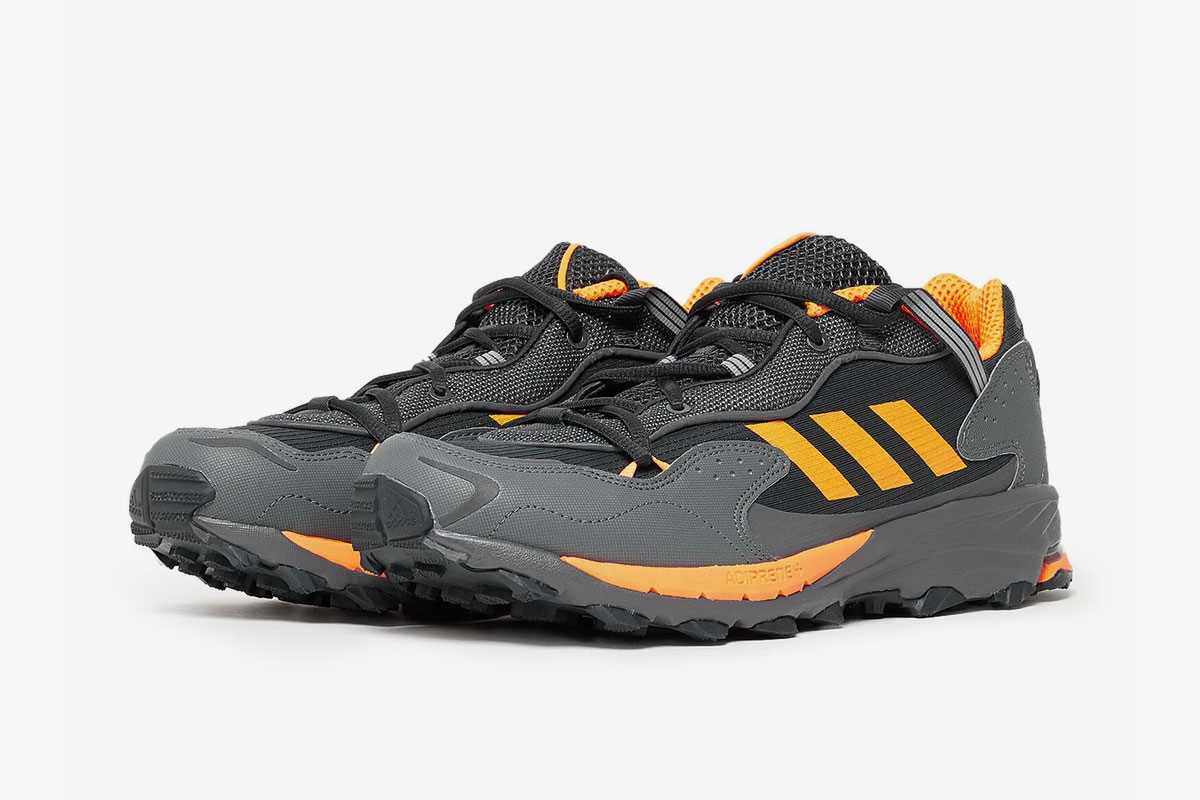 adidas Response Hoverturf in black and yellow