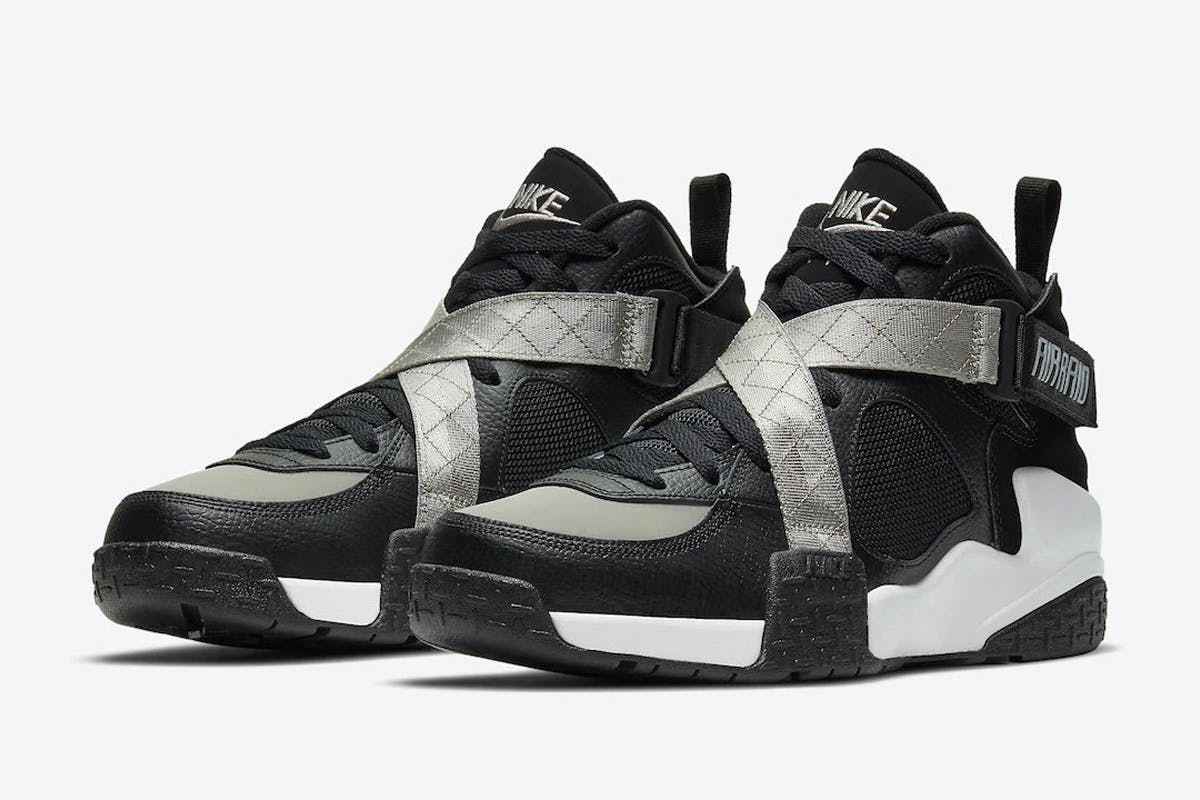 Nike Air Raid OG colorway product shot