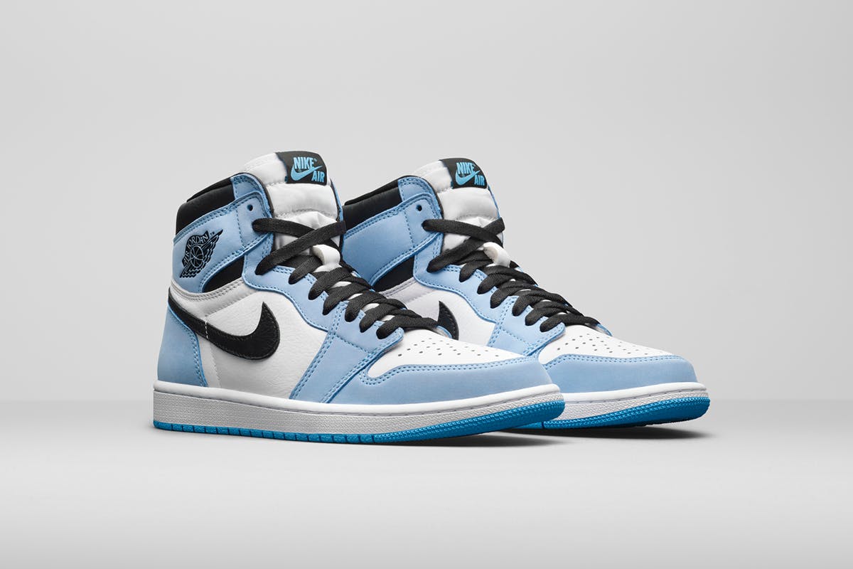 Air Jordan 1 University Blue