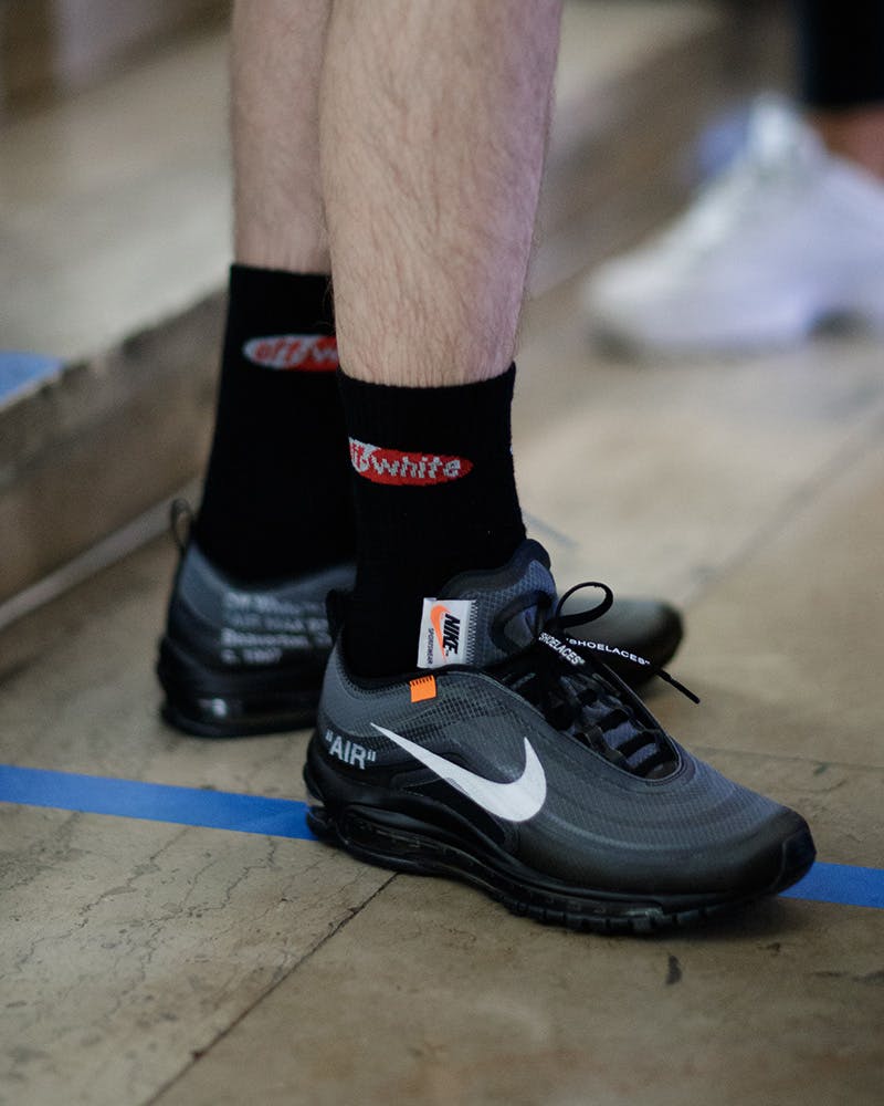 nike off white guide black 97 OFF-WHITE c/o Virgil Abloh