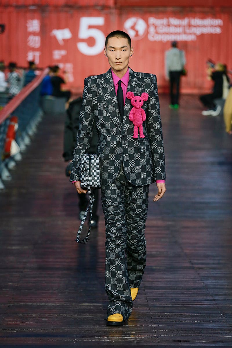 Louis Vuitton mens spring 19 drops